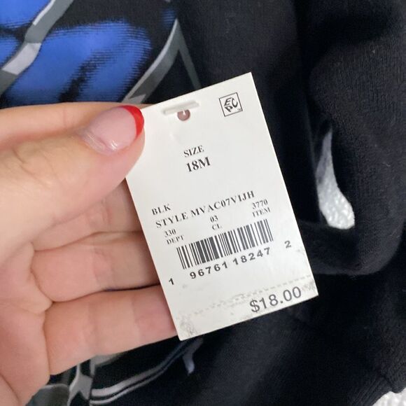 NWT- Marvel- Black panther zip up hoodie- Size 18months - Picture 3 of 5